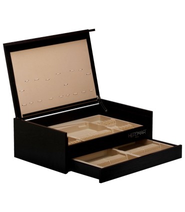 Empty wooden case for cutlery