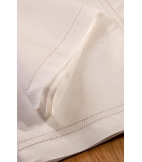 Two Hemstich dinner set